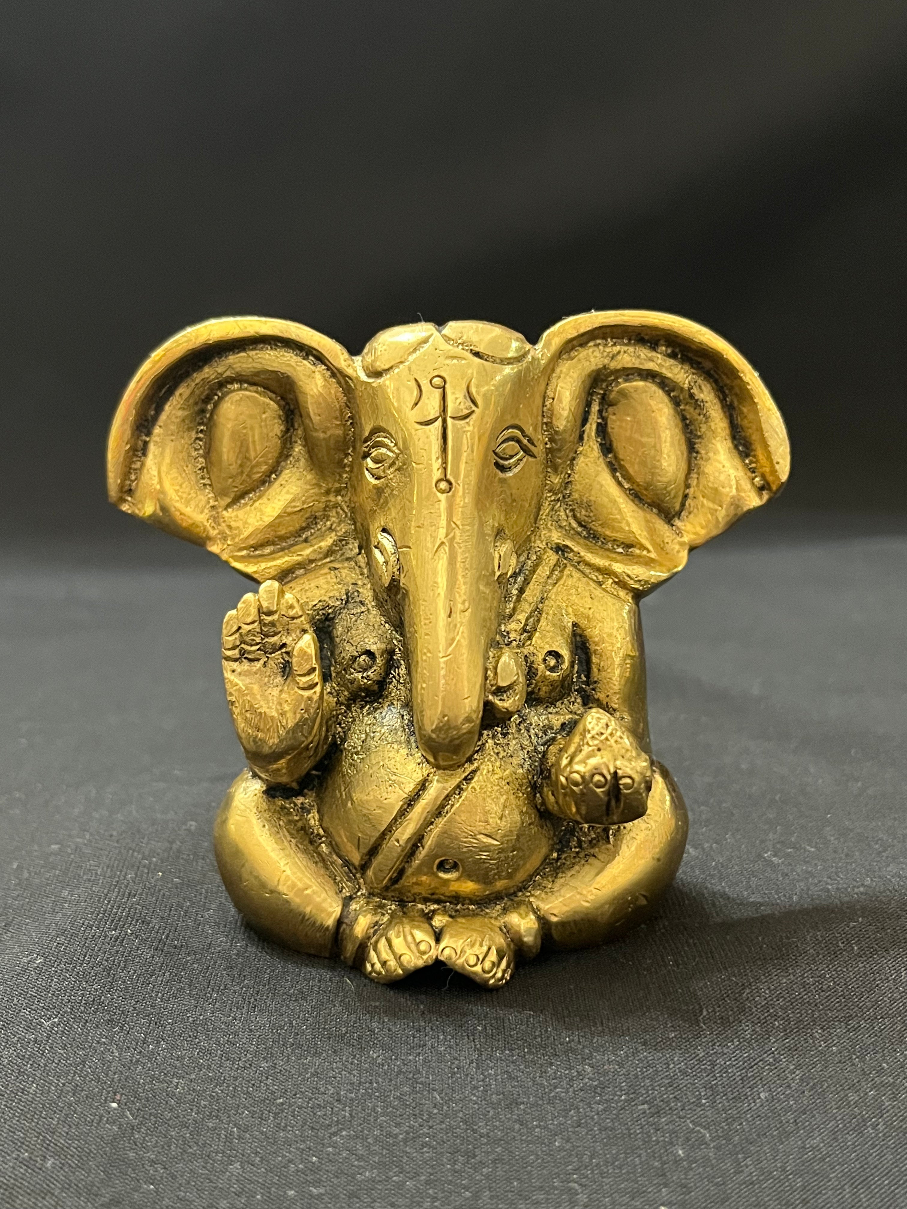 3.5” Ganesh Blessing Murti