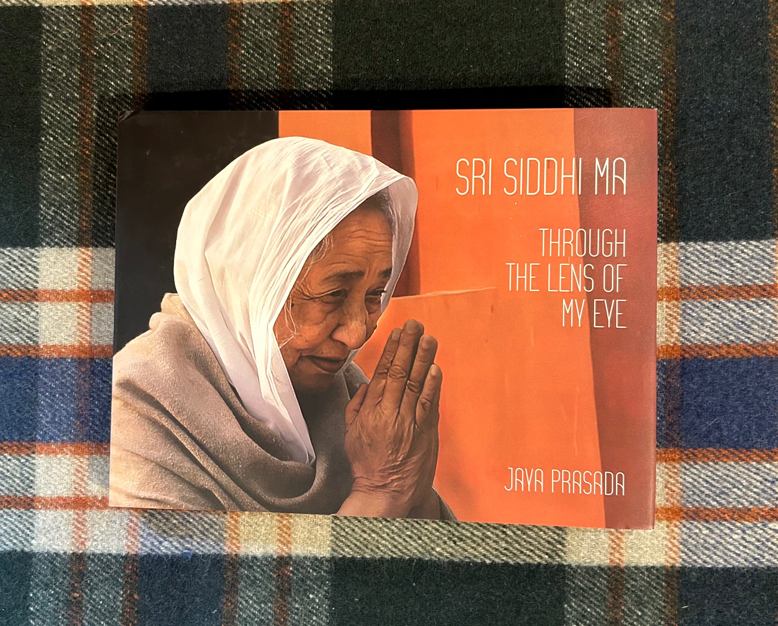 SRI SIDDHI MA PHOTO ALBUM BOOK
