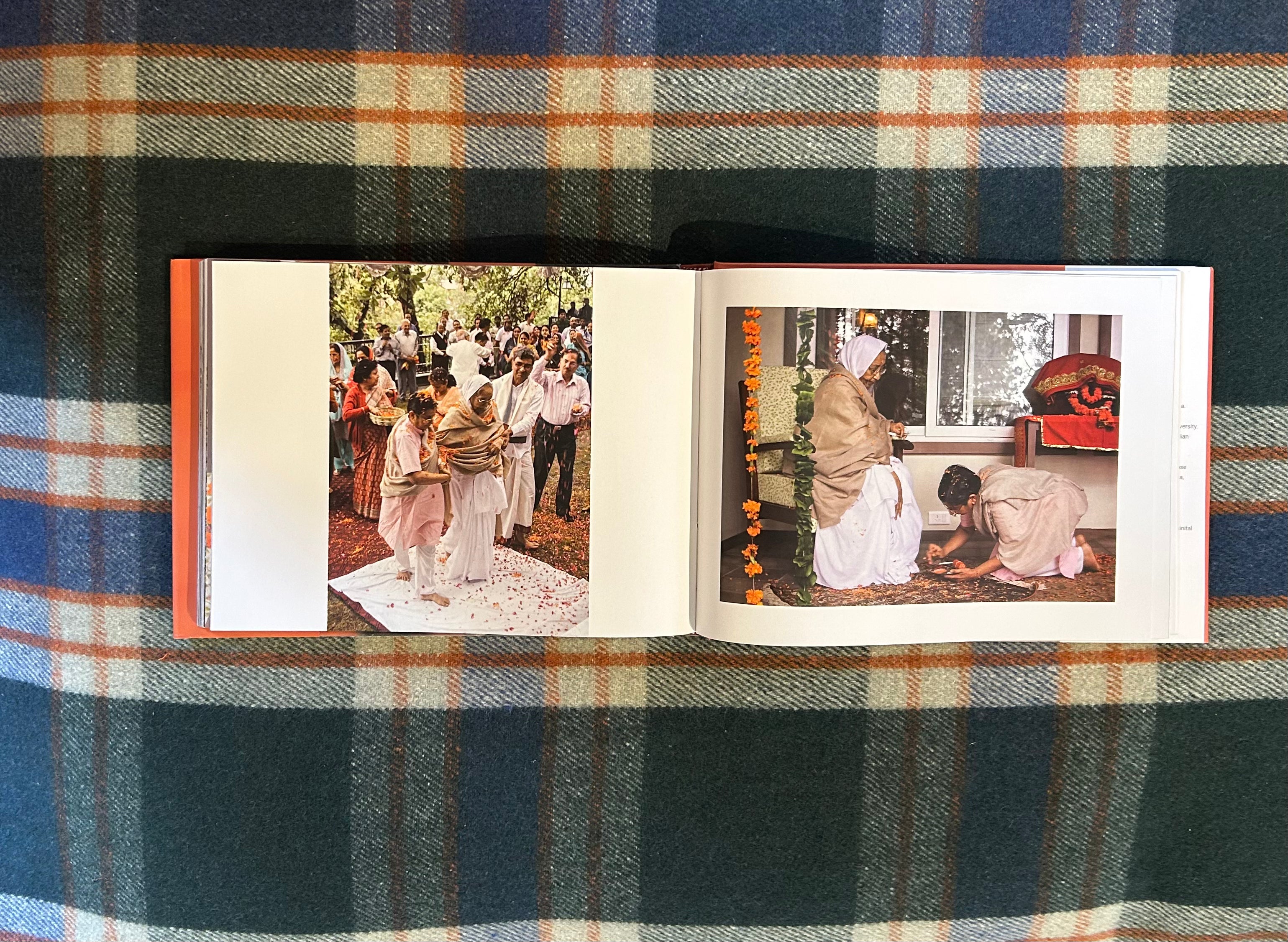 SRI SIDDHI MA PHOTO ALBUM BOOK