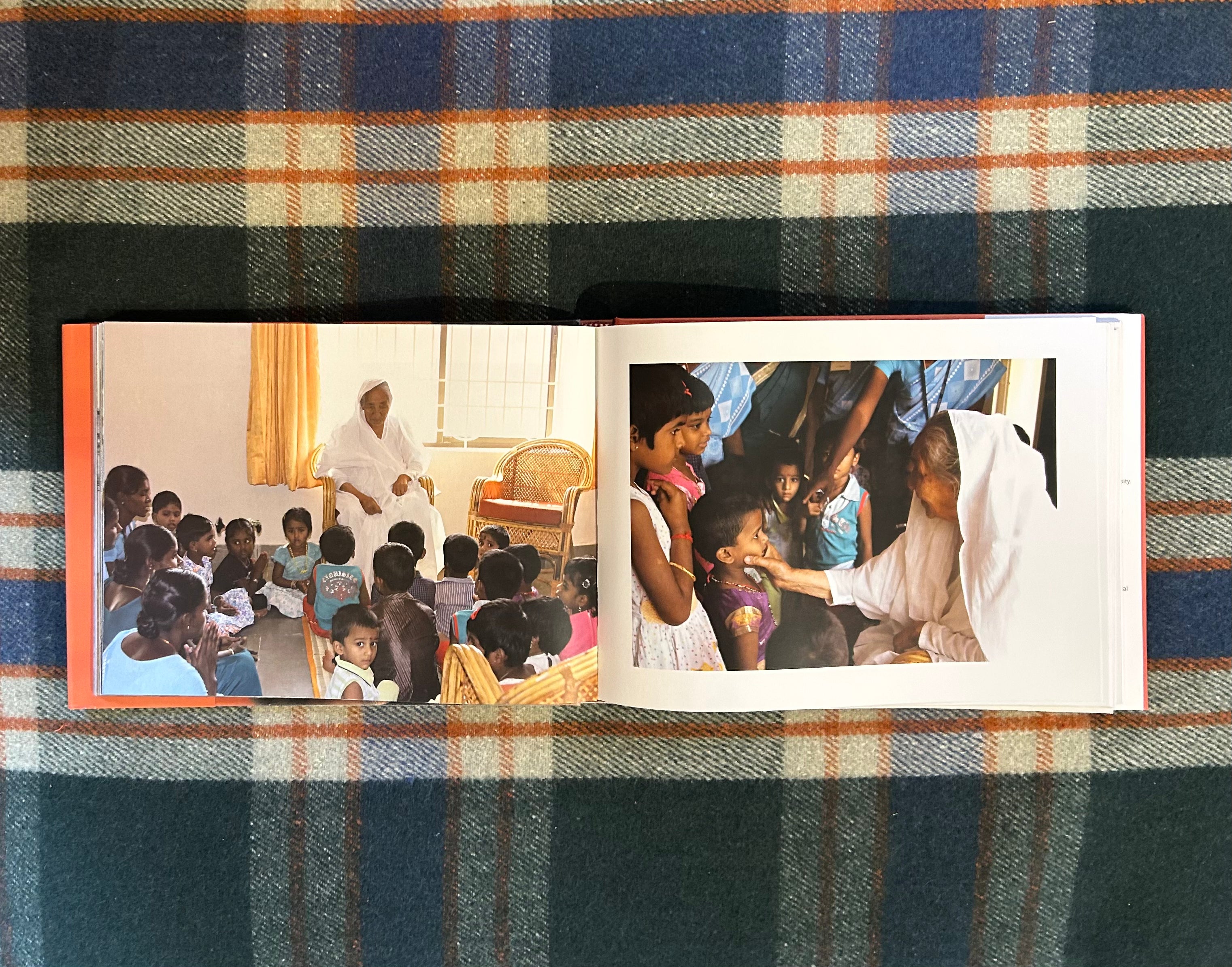 SRI SIDDHI MA PHOTO ALBUM BOOK