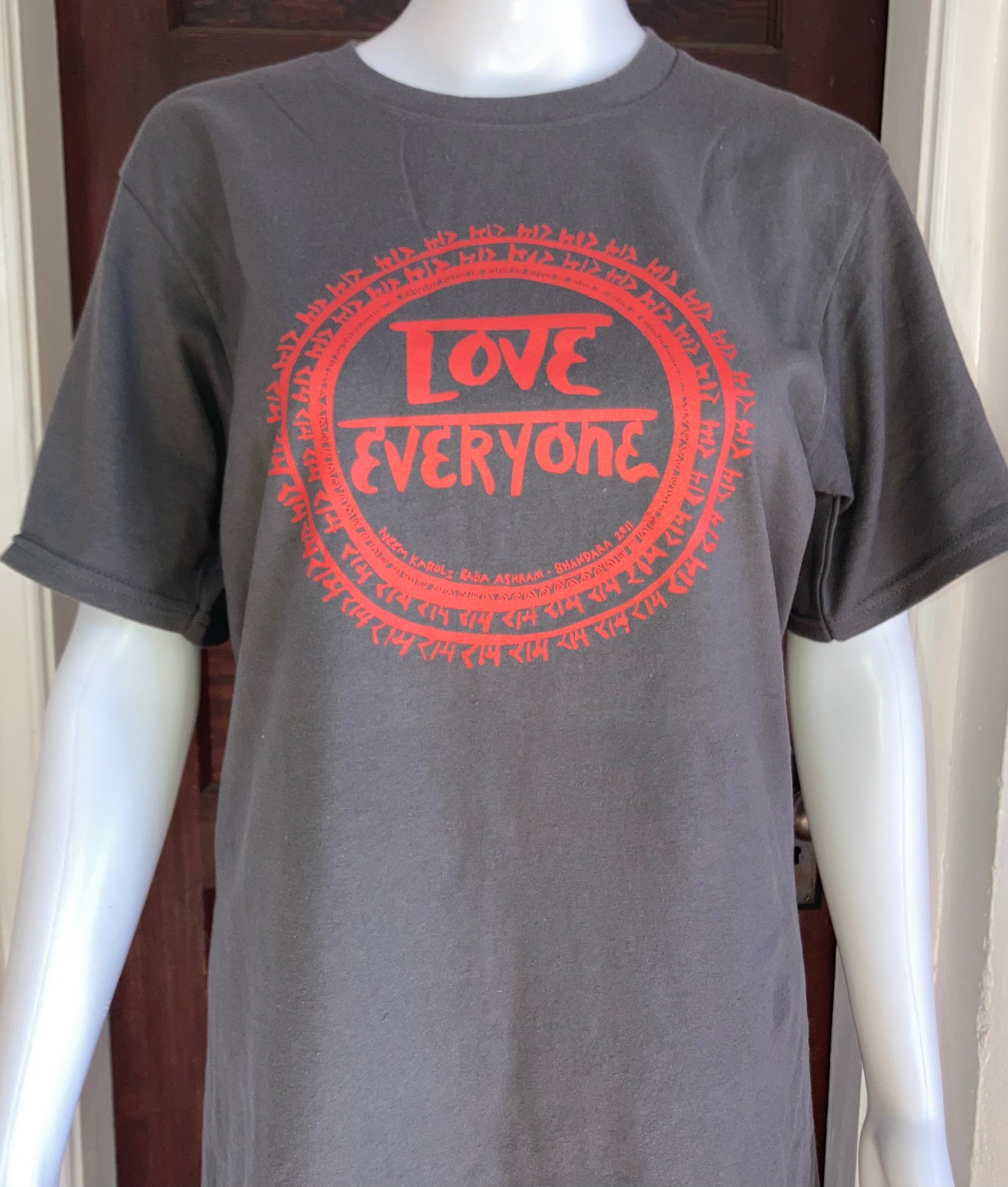 Unisex Love Everyone T-Shirt Charcoal Grey and Red