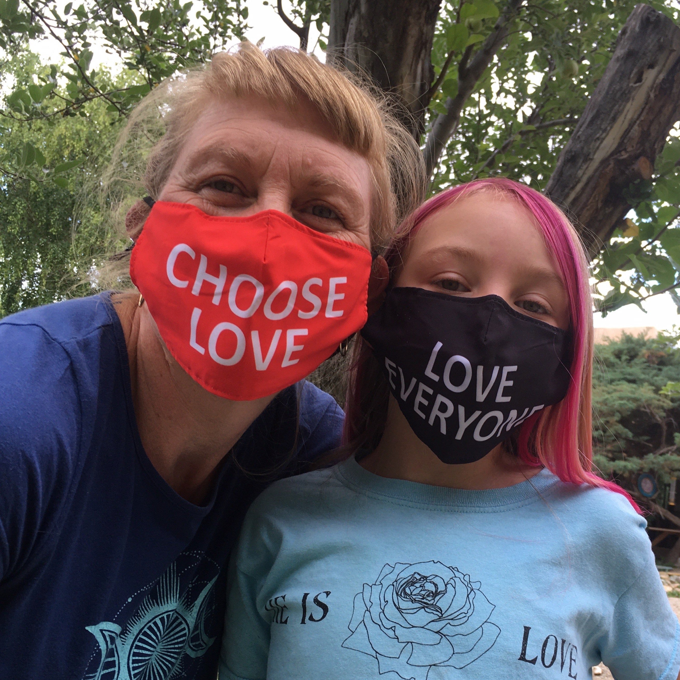 CHOOSE LOVE FACE MASK